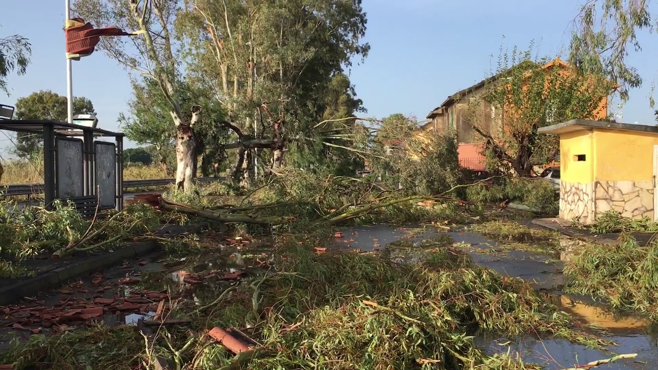 Tromba d’aria al villaggio Goretti rischiata catastrofe