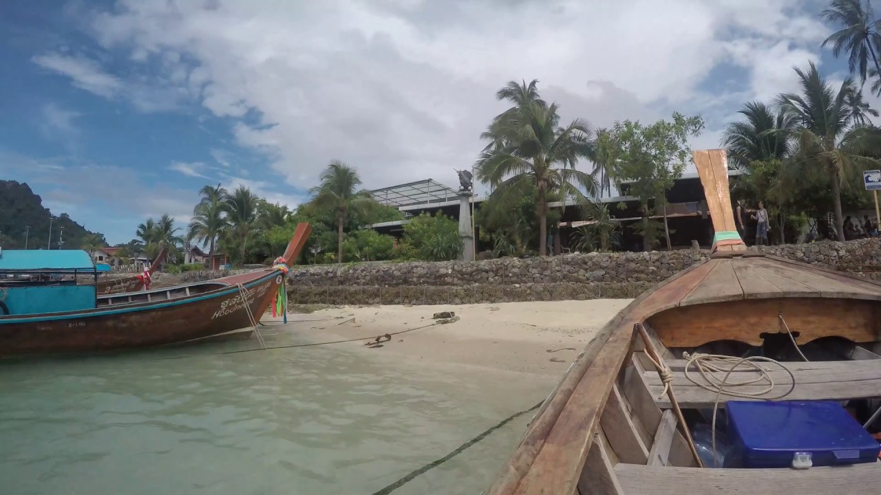 PHI PHI Island Timelapse