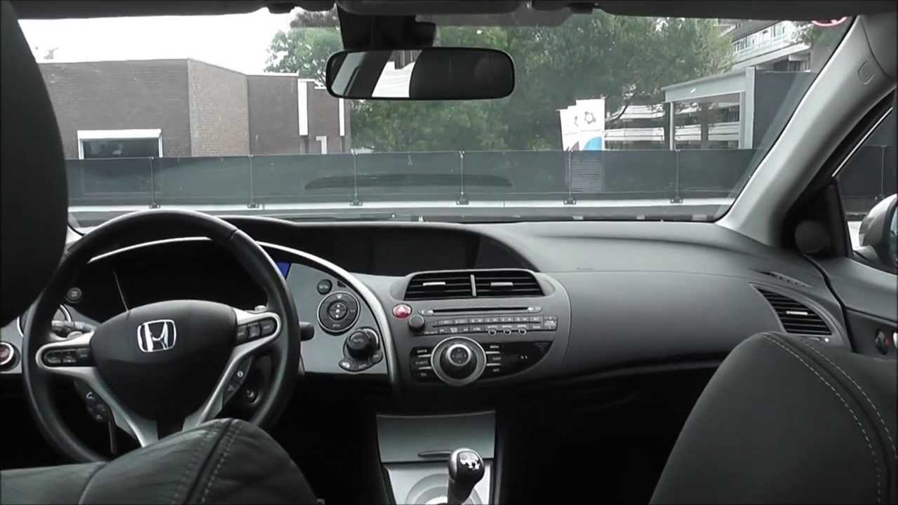 Honda Civic 8th generation interior