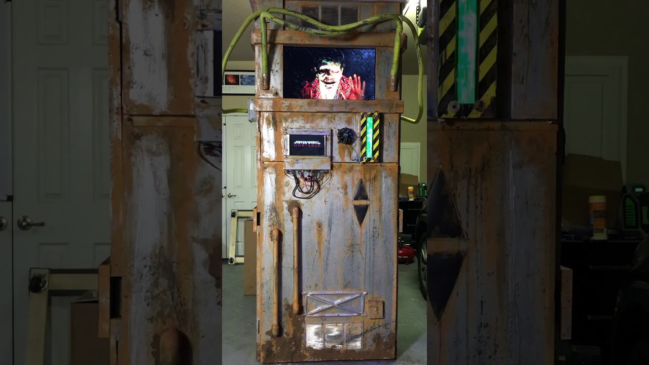 ZOMBIE CONTAINMENT UNIT MALFUNCTION - LIGHTS ON Look at our Custom Built Prop - Halloween 2017