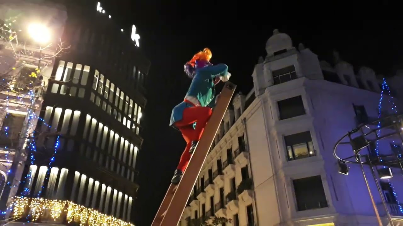 Desfile de Olentzero y Mari Domingi en Bilbao Gabon Jaiak 2023 - 2024