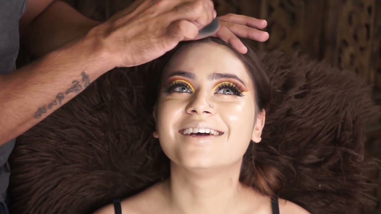 atul chauhan makeovers cut crease makeup look