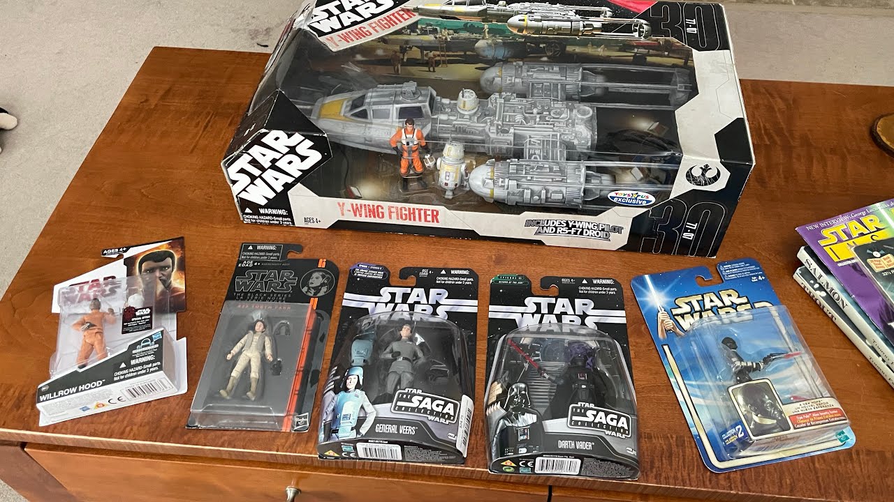 HASBRO TRIUMPHS OF THE PAST 🎆🍾🥳🎊🏆💥✅HAPPY NEW YEAR 🎈👍