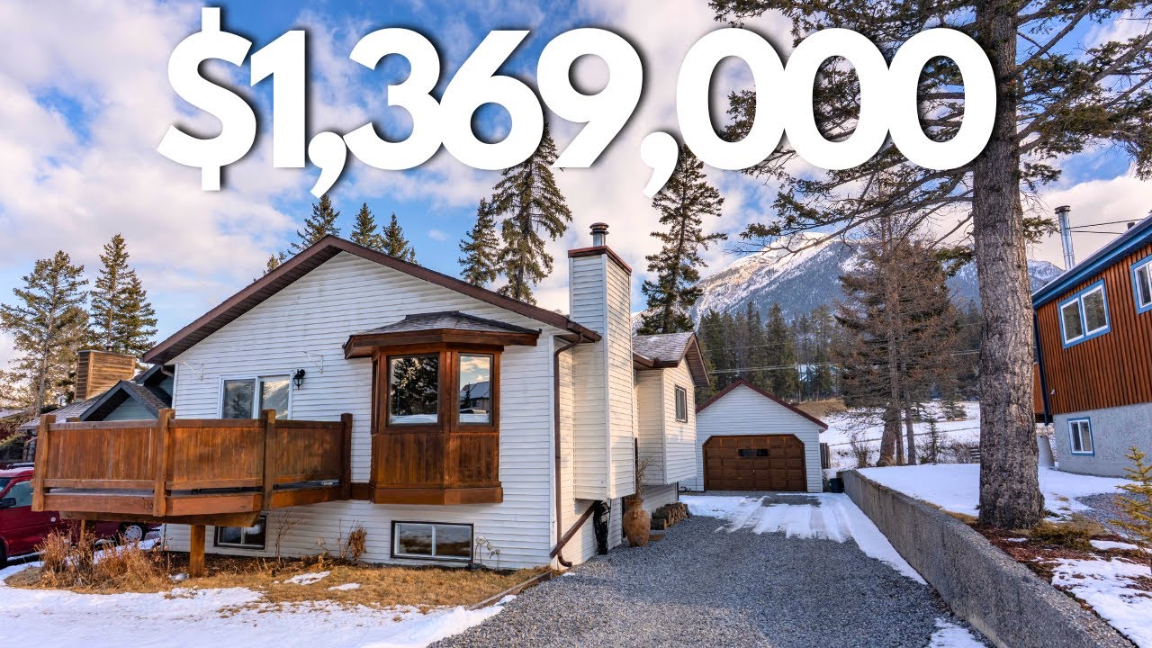 Inside This $1,369,000 Canmore Home | Stunning Mountain Views & Sauna!