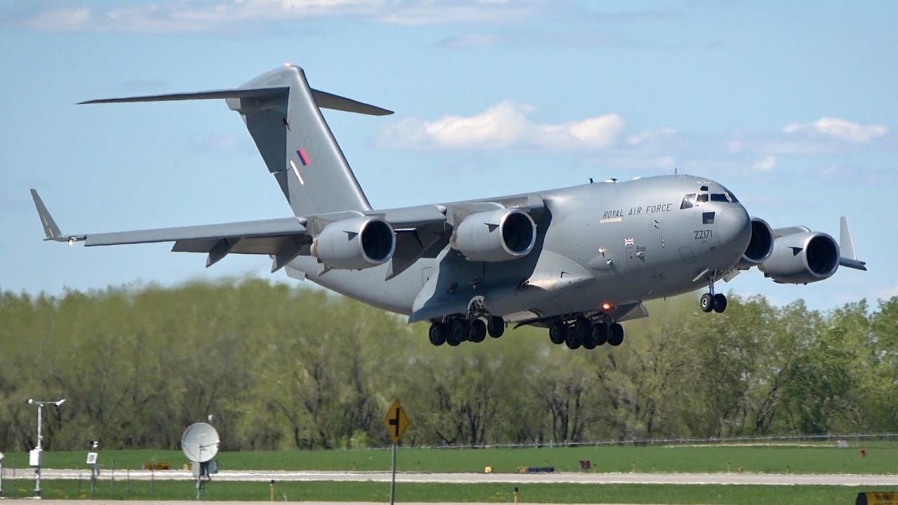 Royal Air Force C17 Landing at MSP