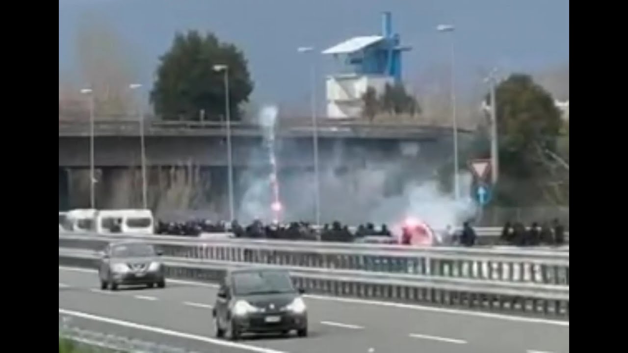 scontri rissa tra ultras tifosi Lucchese-Perugia in autostrada -servizio TGR Umbria 24 febbraio 2025