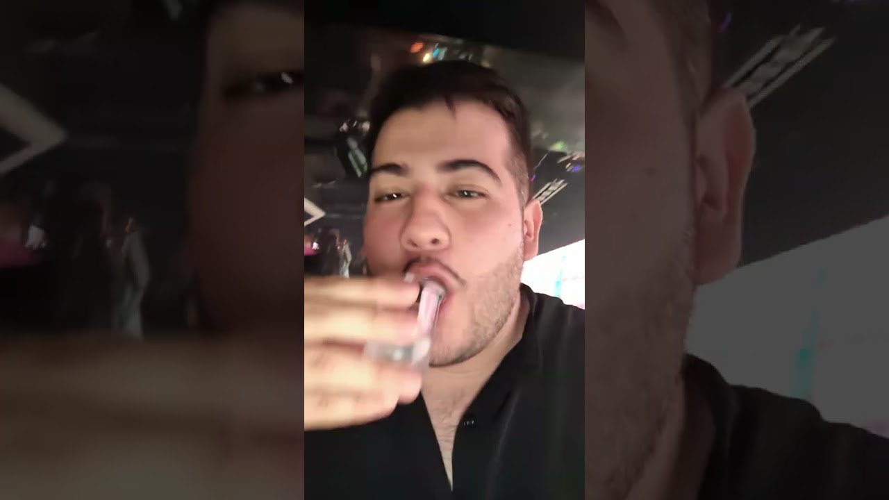 Asi se curan la cruda en Japon
