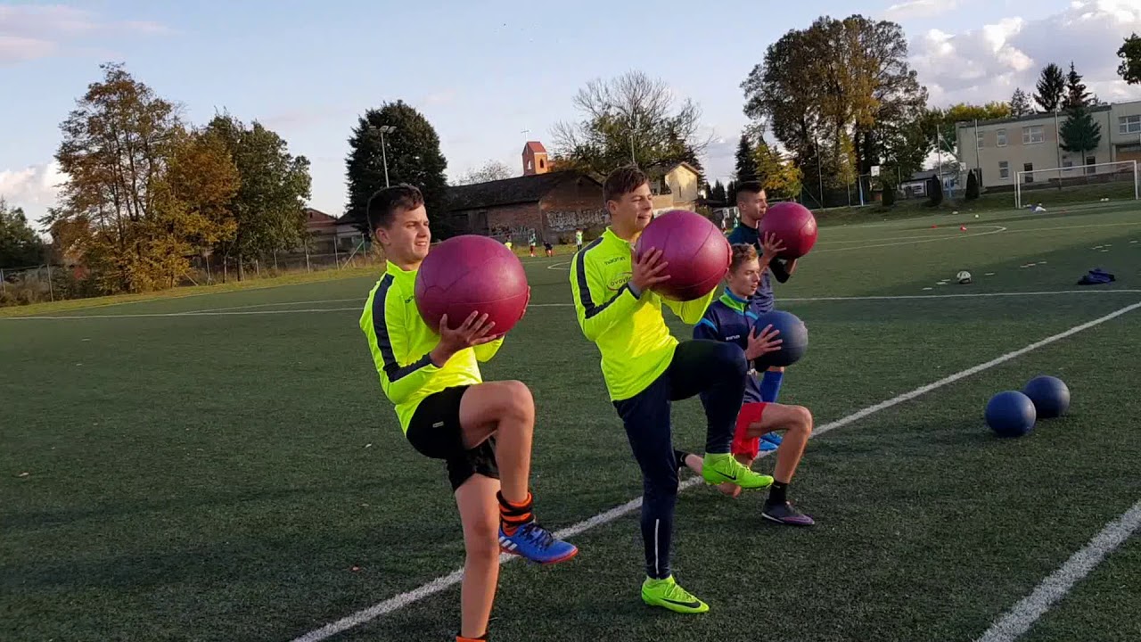 JAK POPRAWIĆ SIŁĘ, PLAYOMETRIĘ I TECHNIKĘ NA JEDNYM TRENINGU? ll TRENING MOTORYCZNY #11