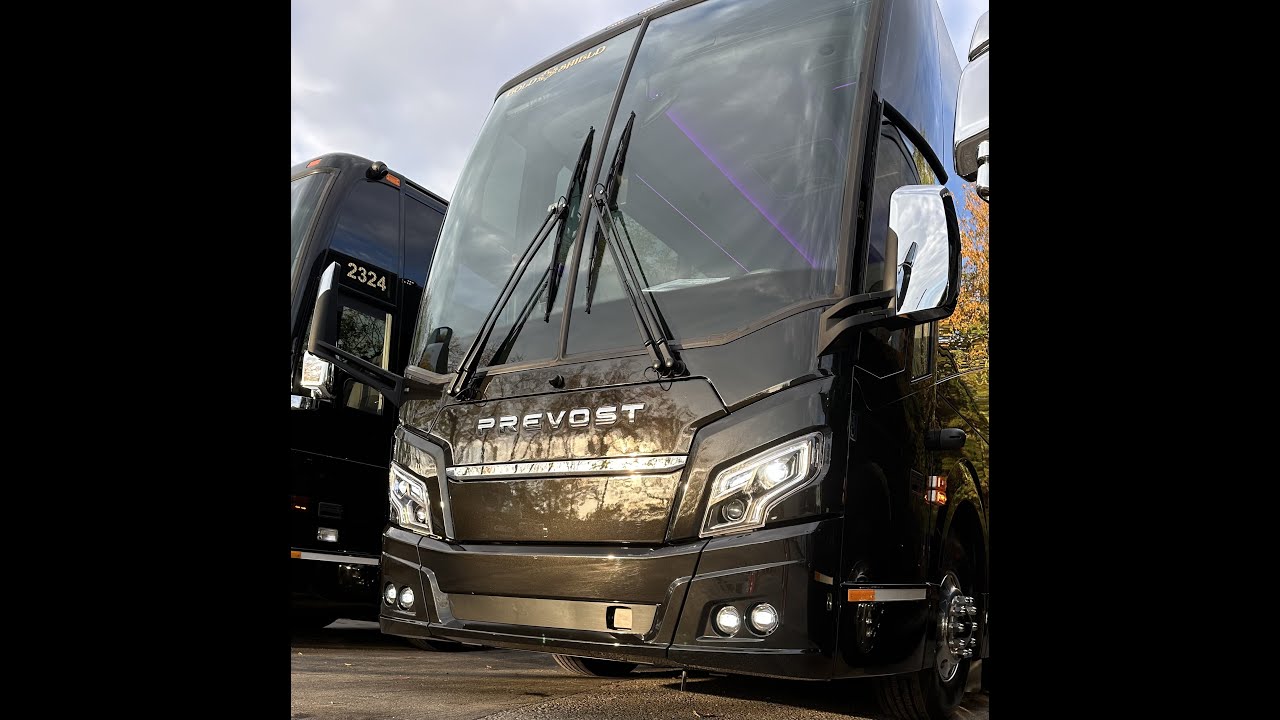 2024 Prevost H3-45
