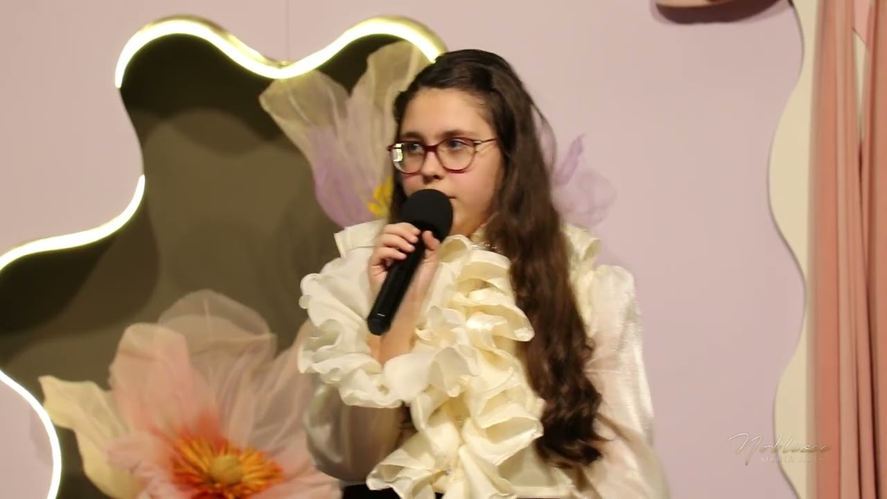 Daria Calfa - Ce frumoasă ești, mamaă! (cover) *VOCE LIVE