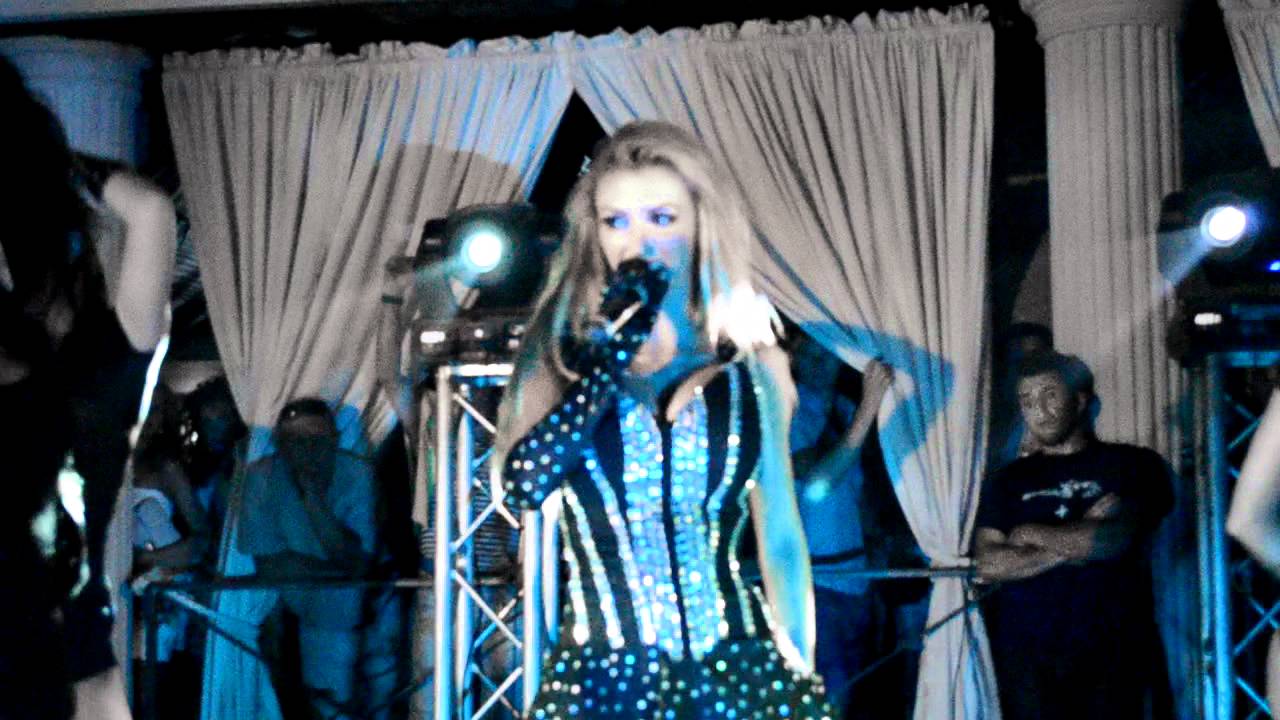 Andreea Balan - Only Girl (In the world) @ Timisoara, Club Pantheon