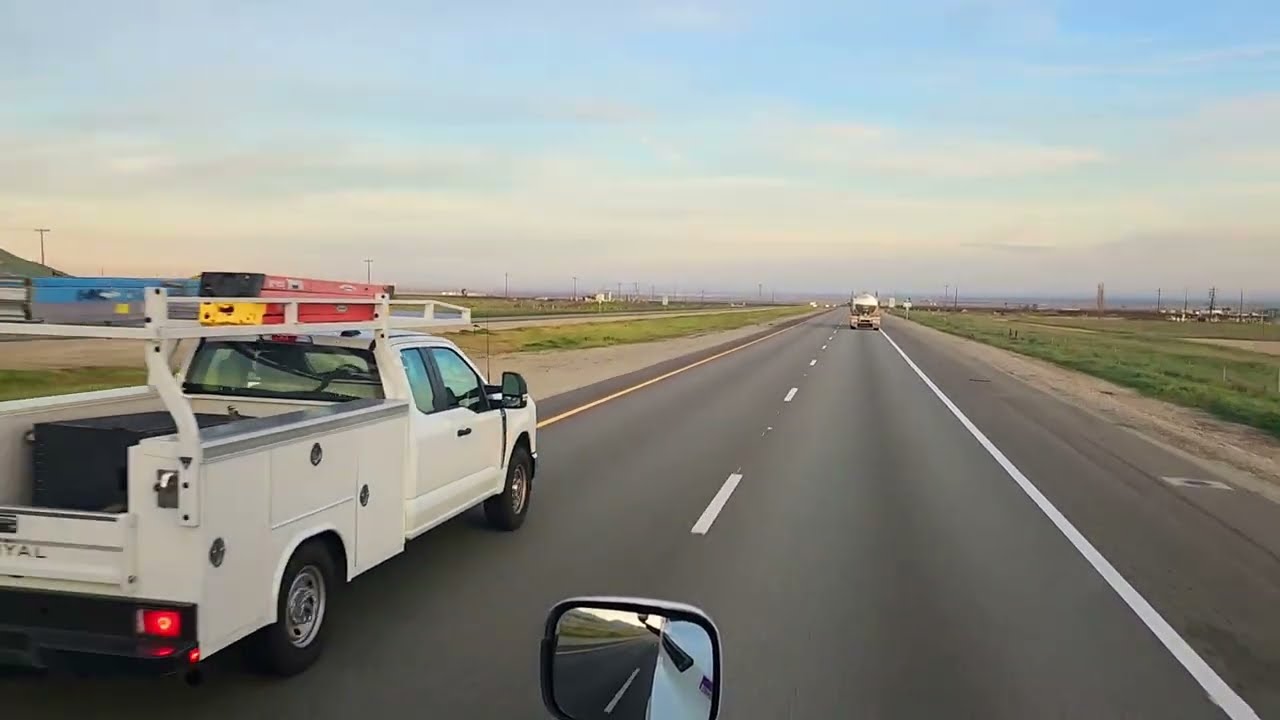 Ya  andamos en California.  Una disculpa 