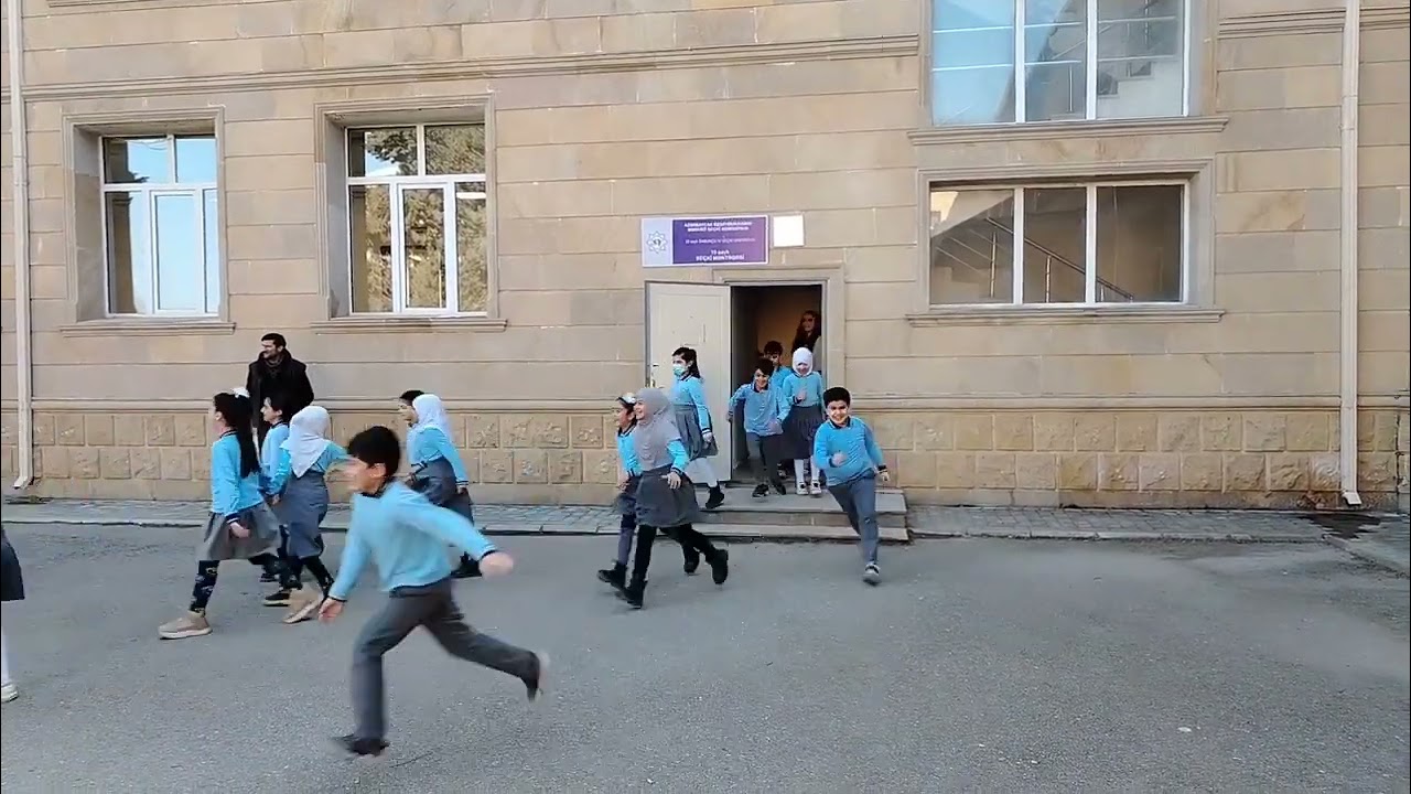 1 Mart Ümumdünya Mülki Müdafiə günü ilə bağlı məktəbdə təlim keçirildi