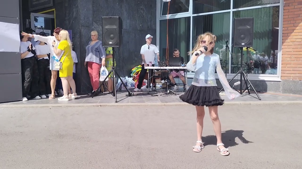 Самая юная участница .Вокальная студия Джем.