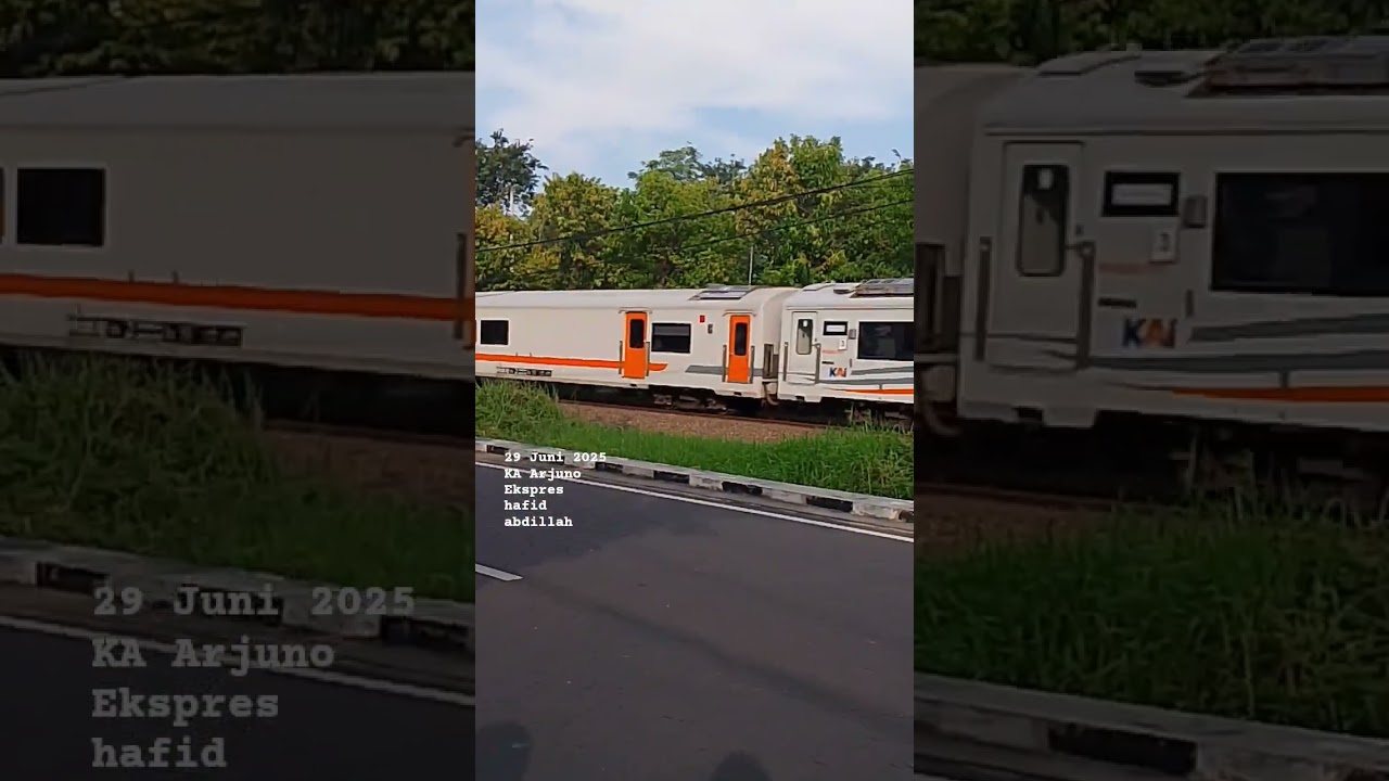 ARJUNO EKSPRES MELINTAS DI JALAN AHMAD YANI SURABAYA #kai #keretaapiindonesia #kaarjunoekspres #sby