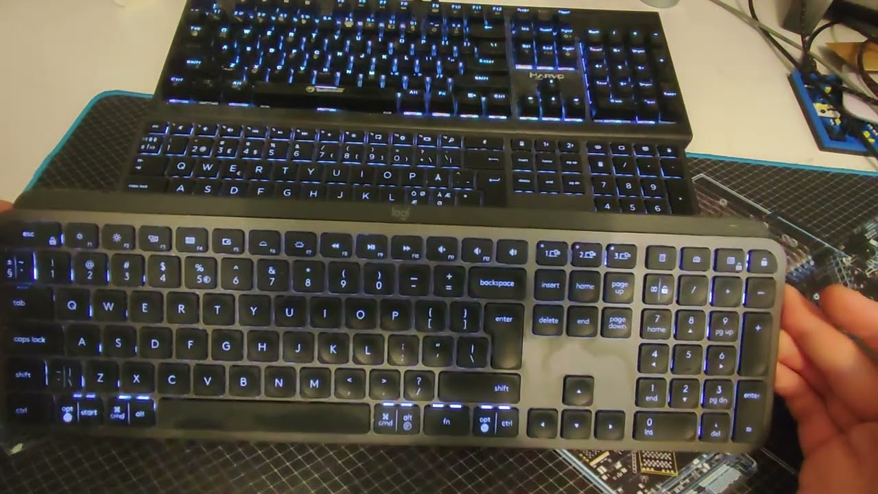 HP 975 vs Logitech MX Keys - UPDATE - Backlight - Actuation Force - BIOS