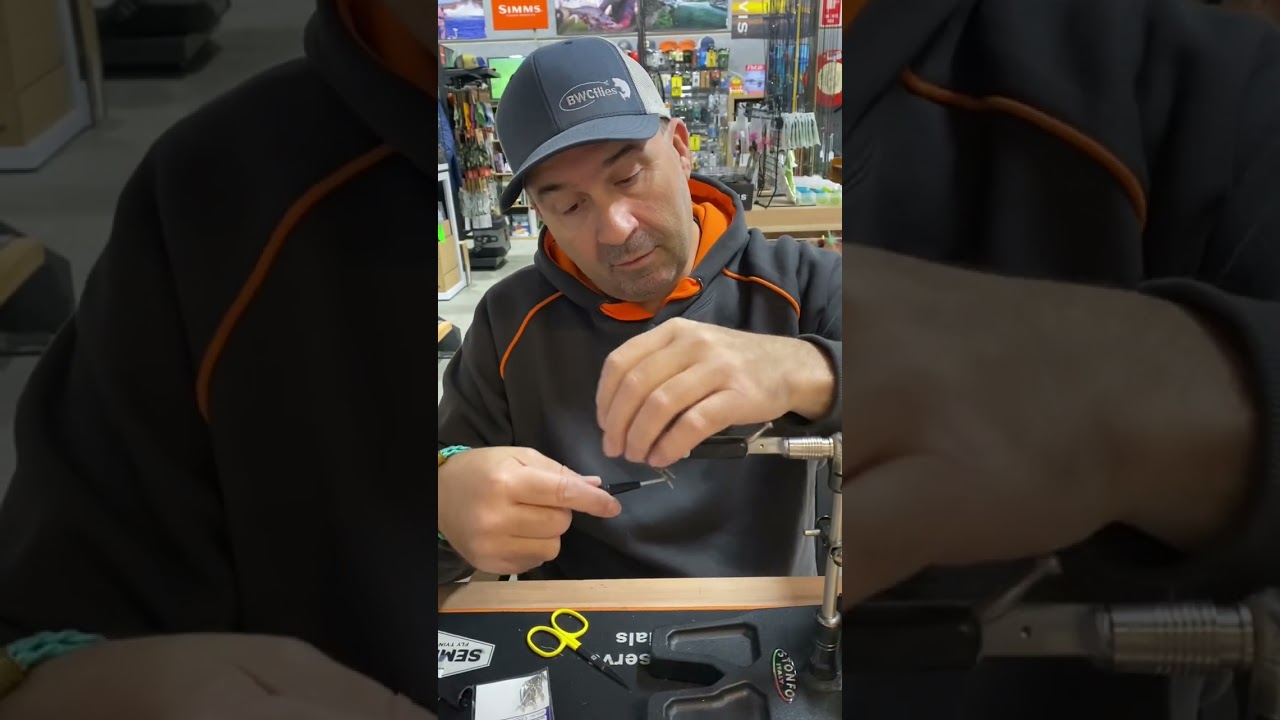 BWCflies- Fly Tying - The Turneffe Crab with Brett Clarke