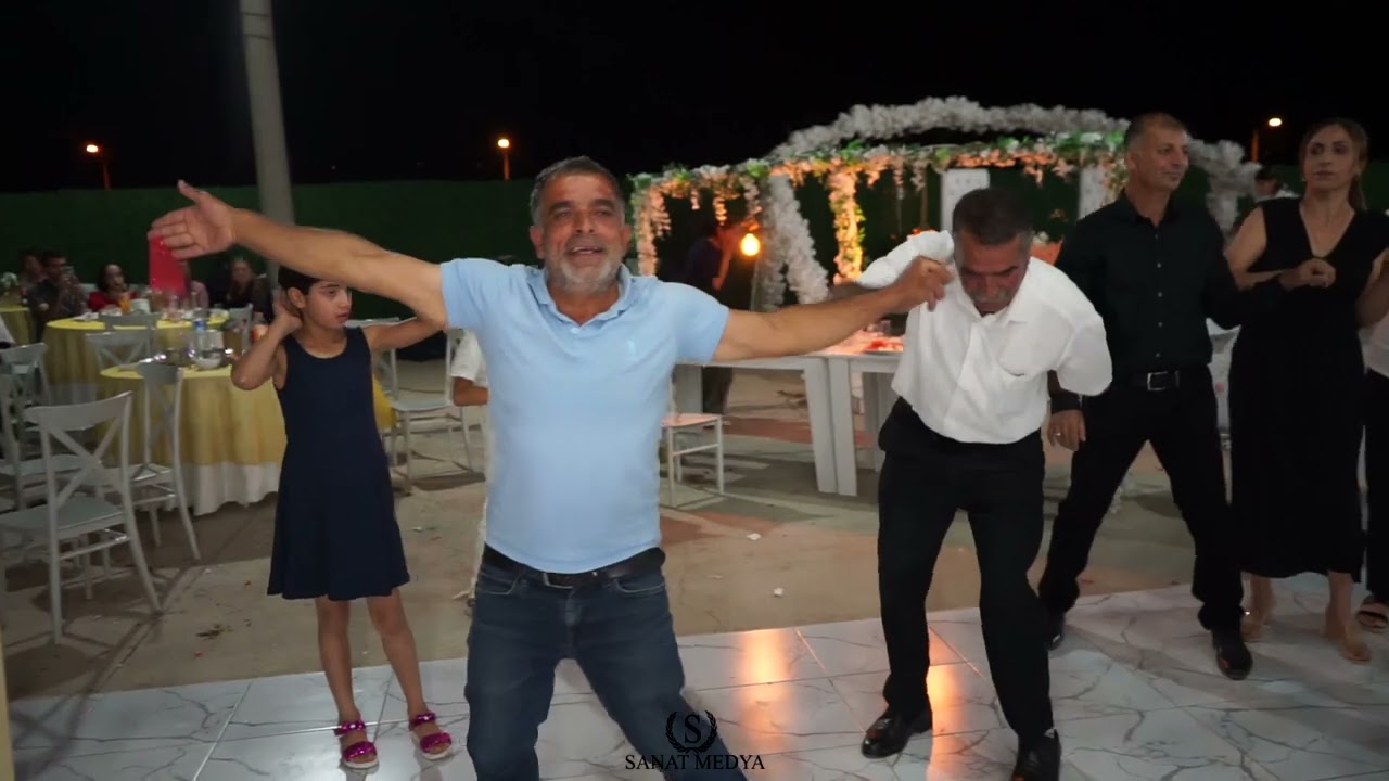 Grup Ayaz ( Pazarcık) - Sallama Halay - Elifana & Mehmet - Düğün Töreni ( 🎥 Sanat Medya ) Part 2