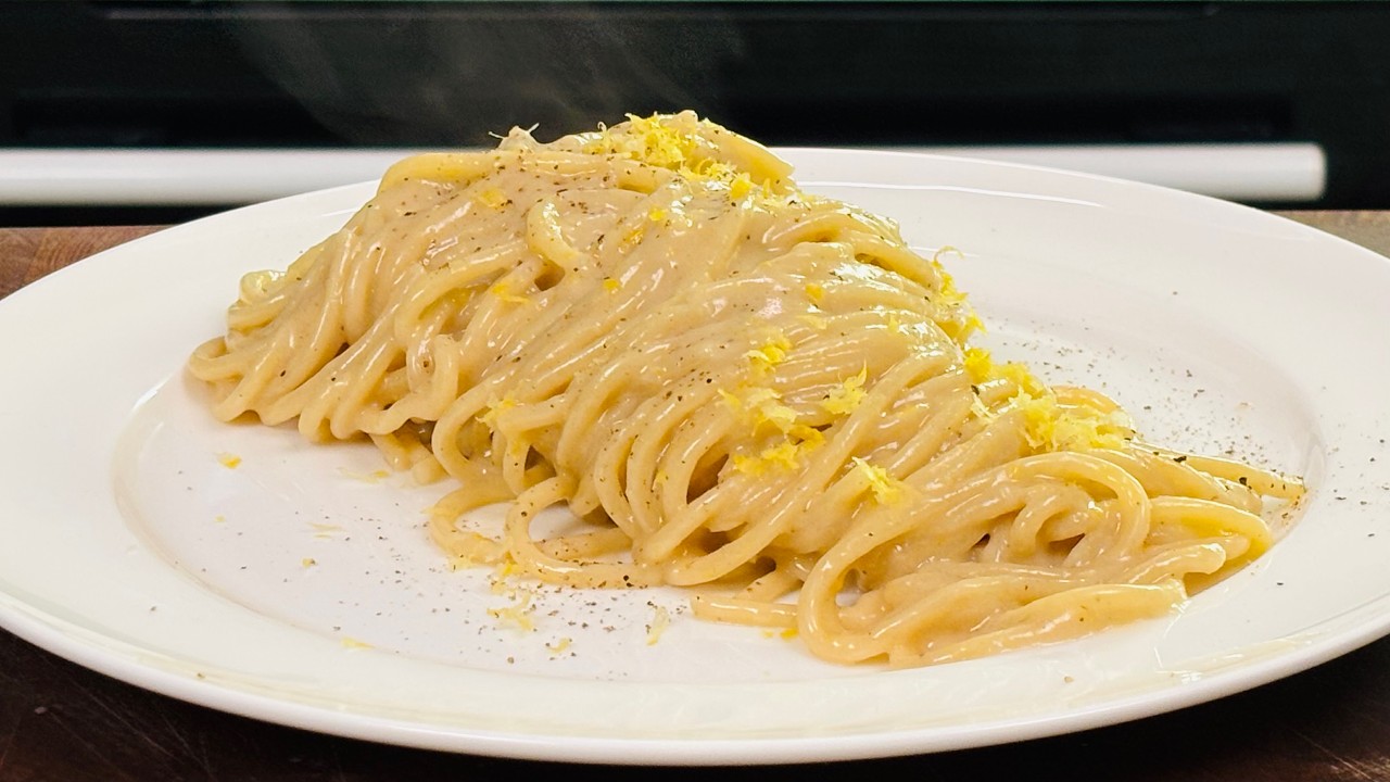 СПАГЕТТИ С АНЧОУСАМИ И ЛИМОННОЙ ЦЕДРОЙ — 10 минут до Италии!🍝