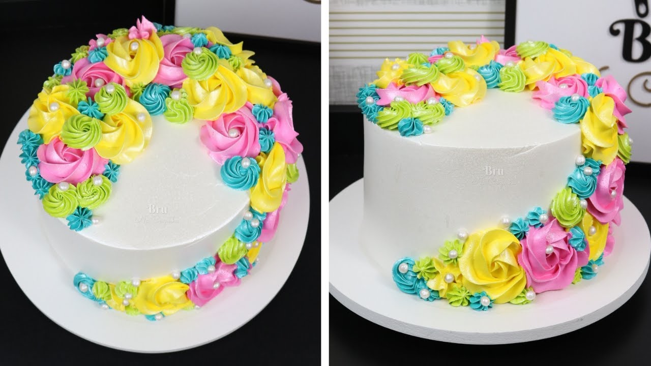DECORAÇÃO CASCATA DE ROSETAS - BOLO DECORADO CASCATA DE ROSETAS - BOLO DELICADO | Bru na Cozinha |