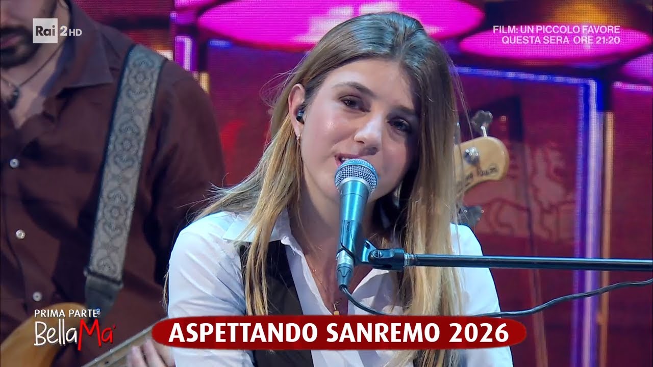 Carlotta Candida canta 