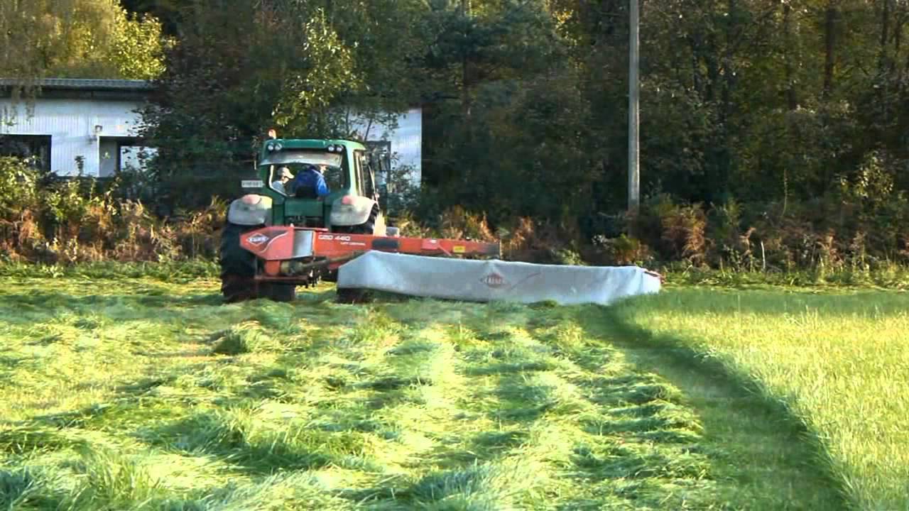 Small John Deere 6320 and Big Kuhn GMD 4410 Lift Control