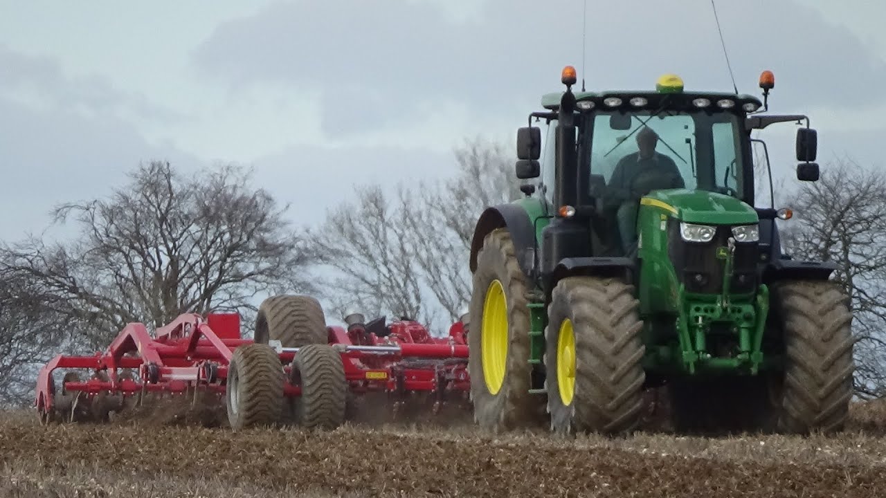 Cultivations with John Deere & Horsch Cultivator