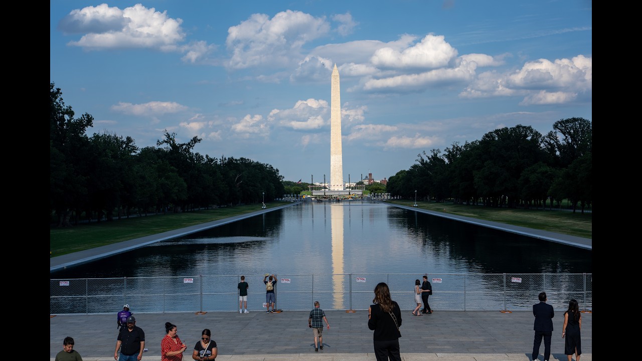 Short visit to the State Fair then a bike ride to the Reflecting Pool which is now closed.