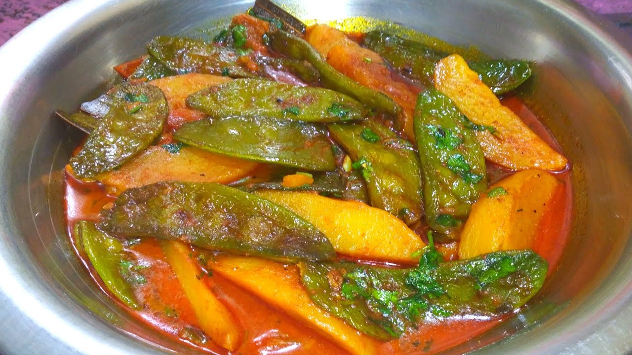 আলু দিয়ে সিমের ঝোল রেসিপি । Sim  Aalu Jhol recipe