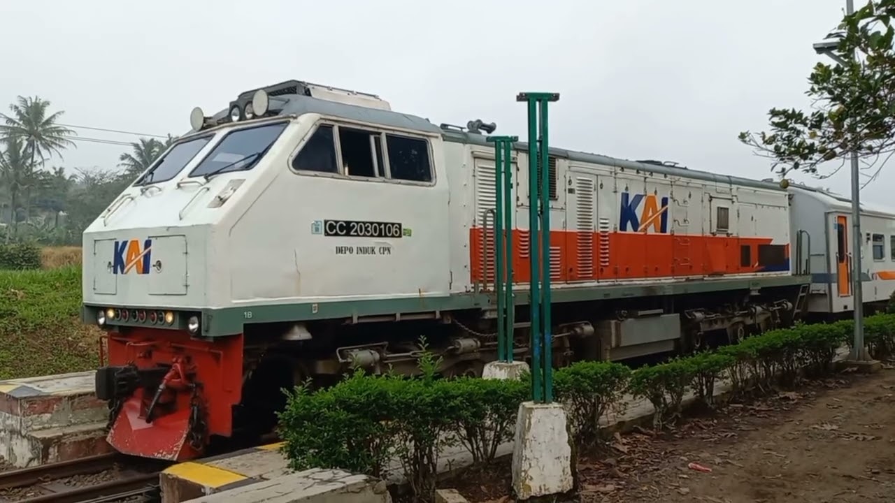 KERETA API YANG HANYA ADA DI MOMENT TERTENTU SAJA ‼️
