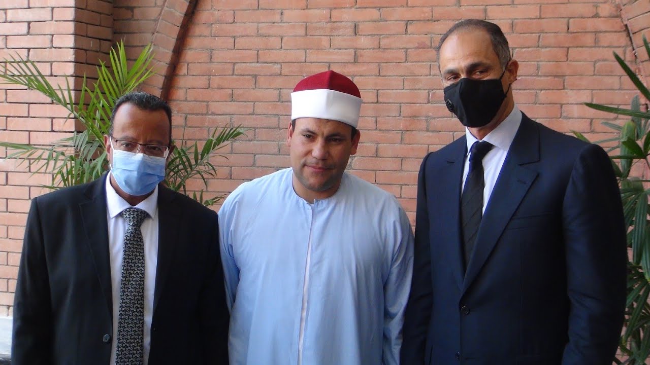 كامل إحياء الذكرى السنوية الأولى لوفاه مبارك بحضور جمال وعلاء وشوقى غريب وعدد من أبناء مبارك