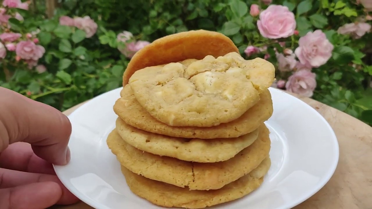 Cookies façon Subway (chocolat blanc , macadamia)