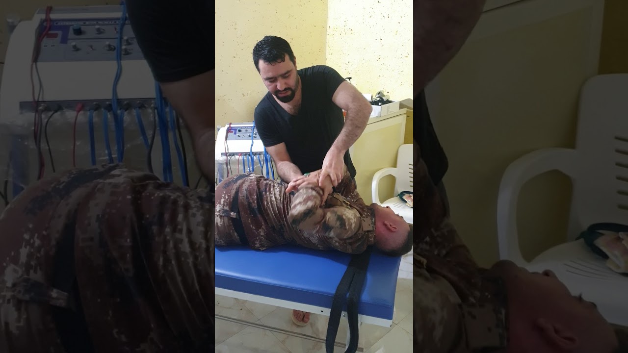 طقطقة المفاصل والعظام  Chiropractor