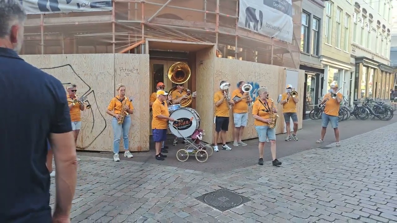 Dweilband De Post Its Groningen. Groningens Ontzet 2024