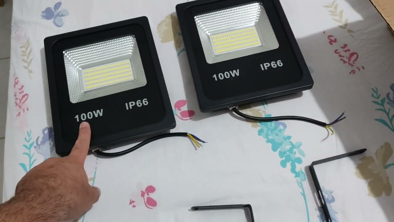 Refletor Led 100W com proteção IP66. Quanto ilumina?