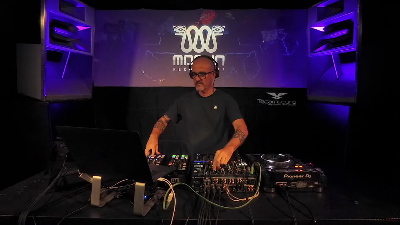 Carlos Manaça - Live from Tecamsound