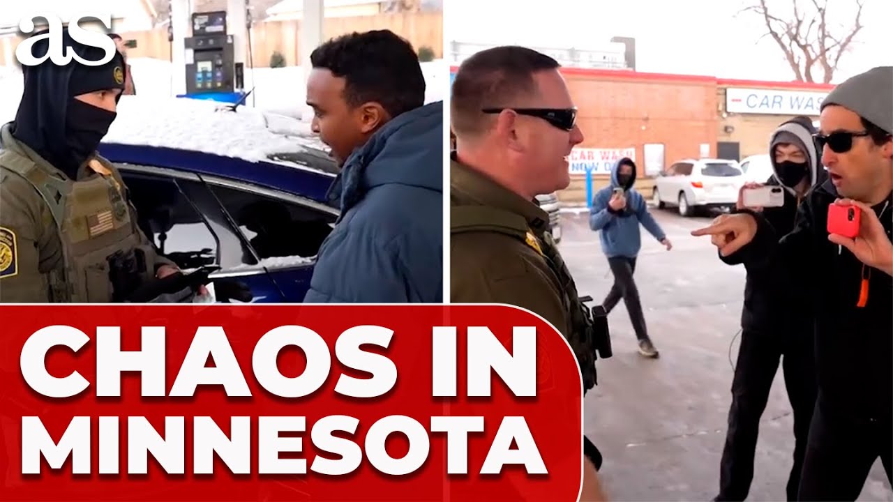 CROWD FORCES ICE TO FLEE Gas Station in Minneapolis &mdash; SHOCKING CONFRONTATION