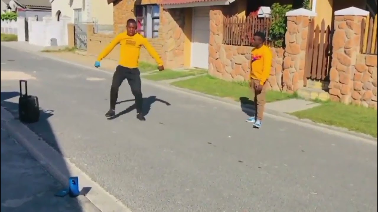 Qhamani Sambu ft Simthandile Simpra