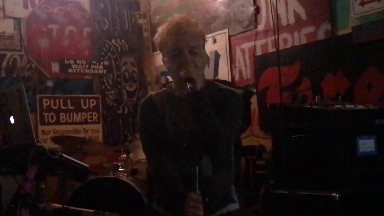 Monty O’Blivion performing Blunt Force Trauma at Ham & Eggs Tavern in Los Angeles, CA