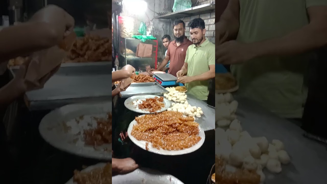 Ramadan Roadside Foods - Mouthwatering and Delicious Foods During Ramadan | ALIM RAZI | EP 222