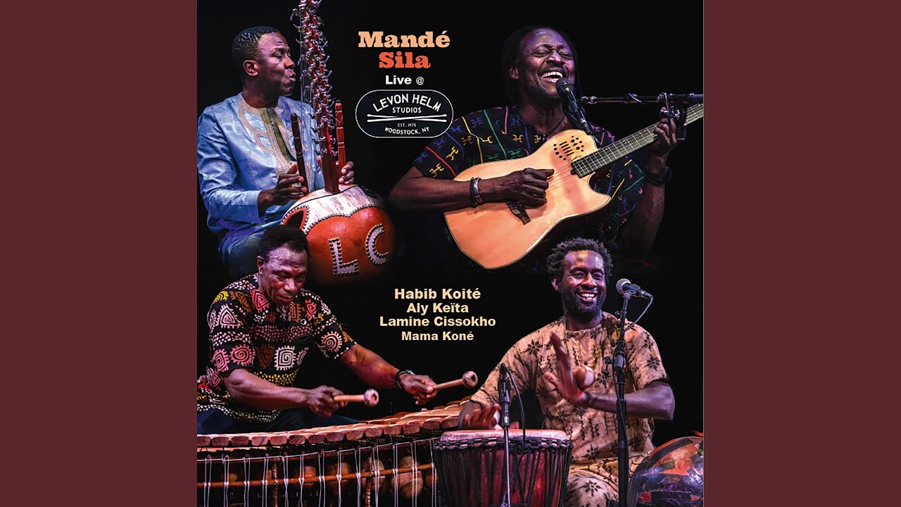 Makuku, Kun Feta (feat. Mama Koné) (Live)