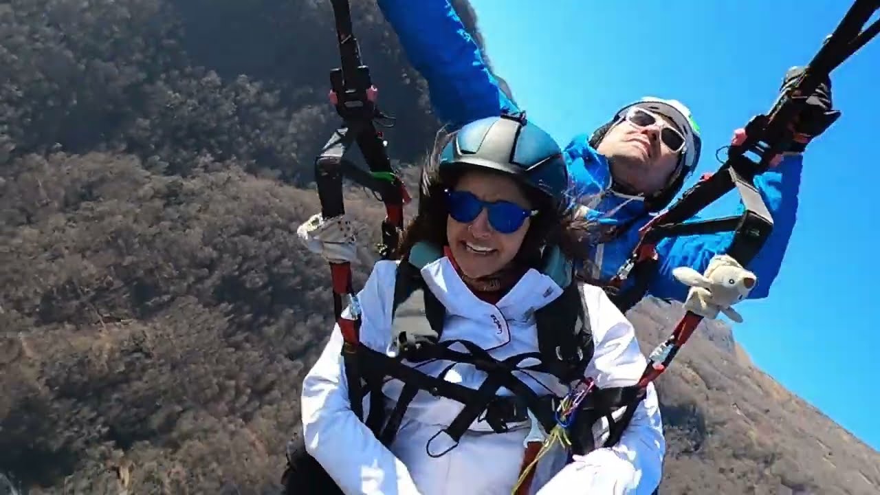 PARAPENDIO 🪂 adrenalina pura in tandem dal Monte Cavallaria