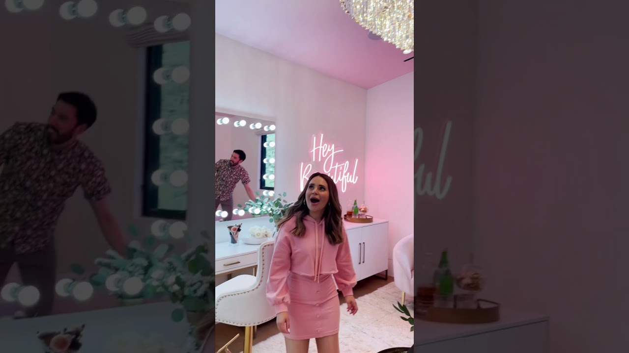 My friend Drew Scott (from @AtHome channel) transformed my Glam Room into Goals! 💄💋🤩