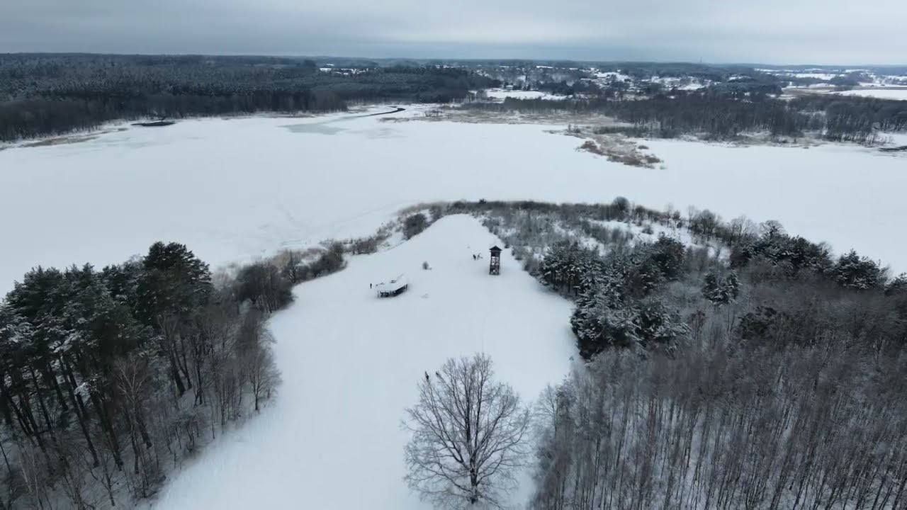 Jezioro Kielarskie nieopodal Olsztyna