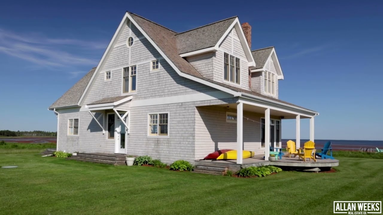 PEI WATERFRONT REAL ESTATE | 108 Gordons Way, Augustine Cove, Prince Edward Island C0B1X0
