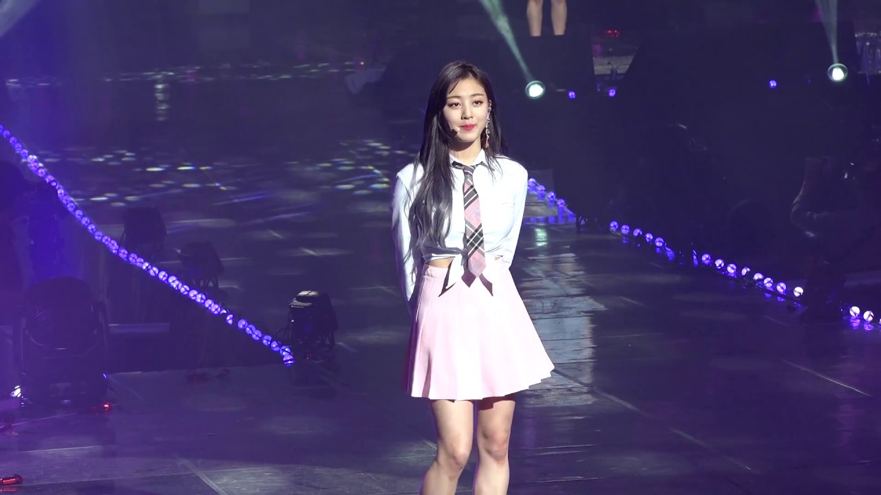180519 TWICE 2ND TOUR ‘TWICELAND ZONE 2：Fantasy Park- missing you 지효4K 직캠