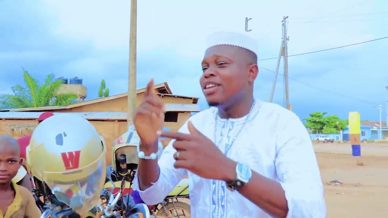 S&Egrave;SSOU LAJOIE & BODE STAR & AKEMIX ALAFIA & SWAGA STAR