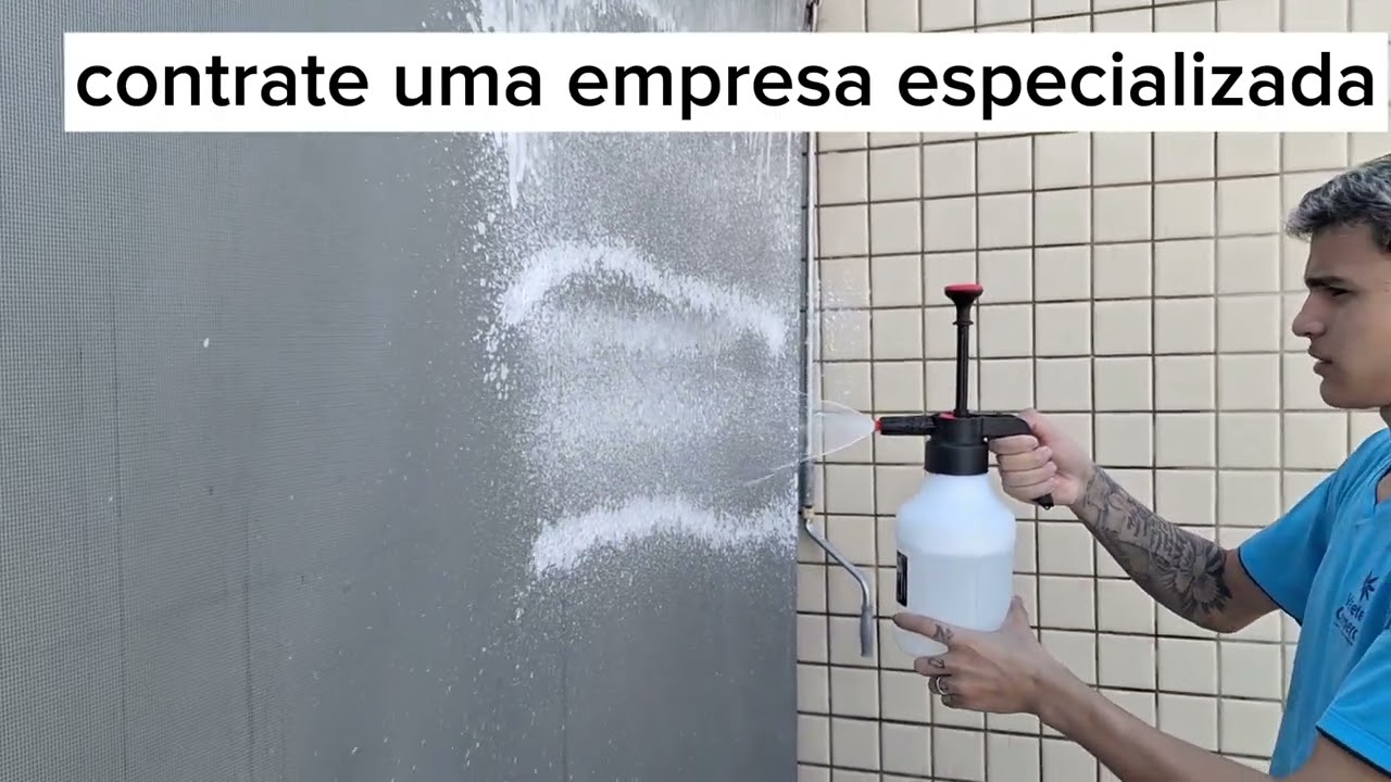 LIMPEZA DE TOLDO - LIMPEZA PROFISSIONAL. PRODUTO DE QUALIDADE QUE NÃO ENFRAQUECE AS FIBRAS DA LONA.