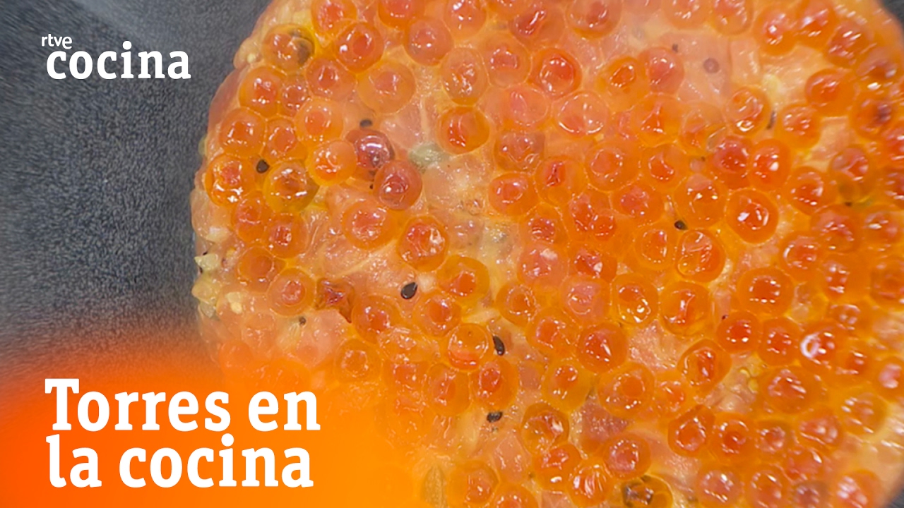Cómo hacer tartar de salmón ahumado - Torres en la Cocina | RTVE Cocina