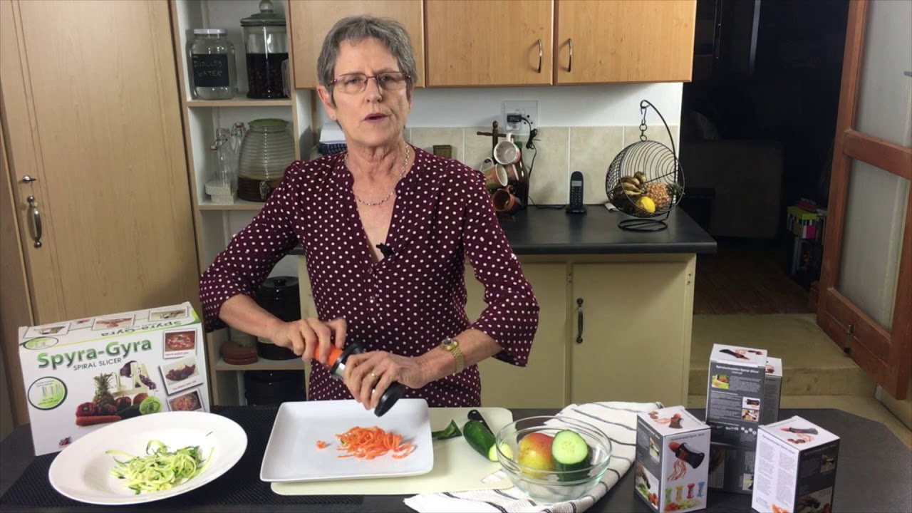 Using a Zoodle Slicer to make vegetable pasta